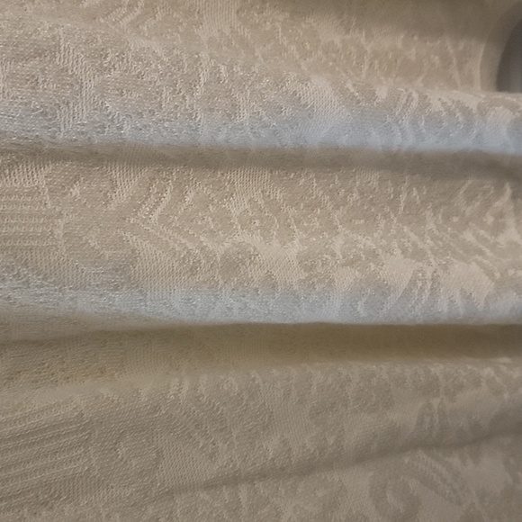 White/cream colored lightweight sweater. Great for spring temps. - Picture 2 of 2